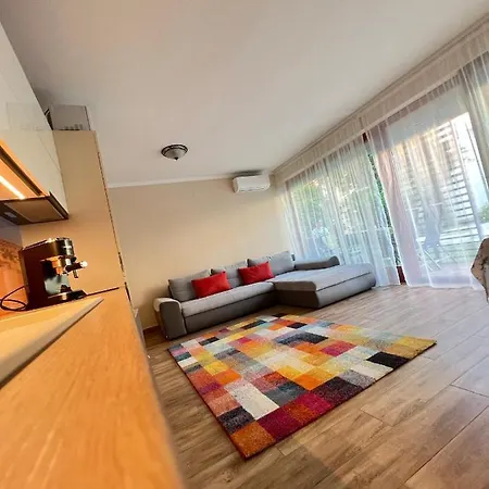 Gold Sea アパート シオーフォク